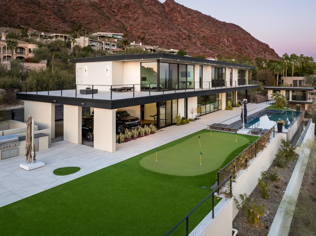 backyard putting green Elevated elegance